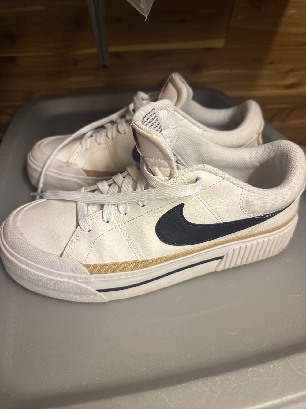 Nike woman’s Sneakers - Picture 2 of 7